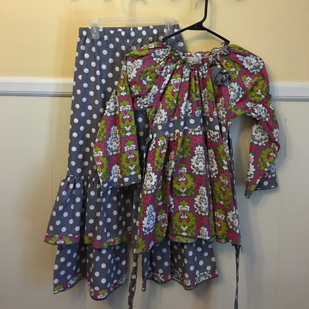 Girls two piece designer look, Ann Loren